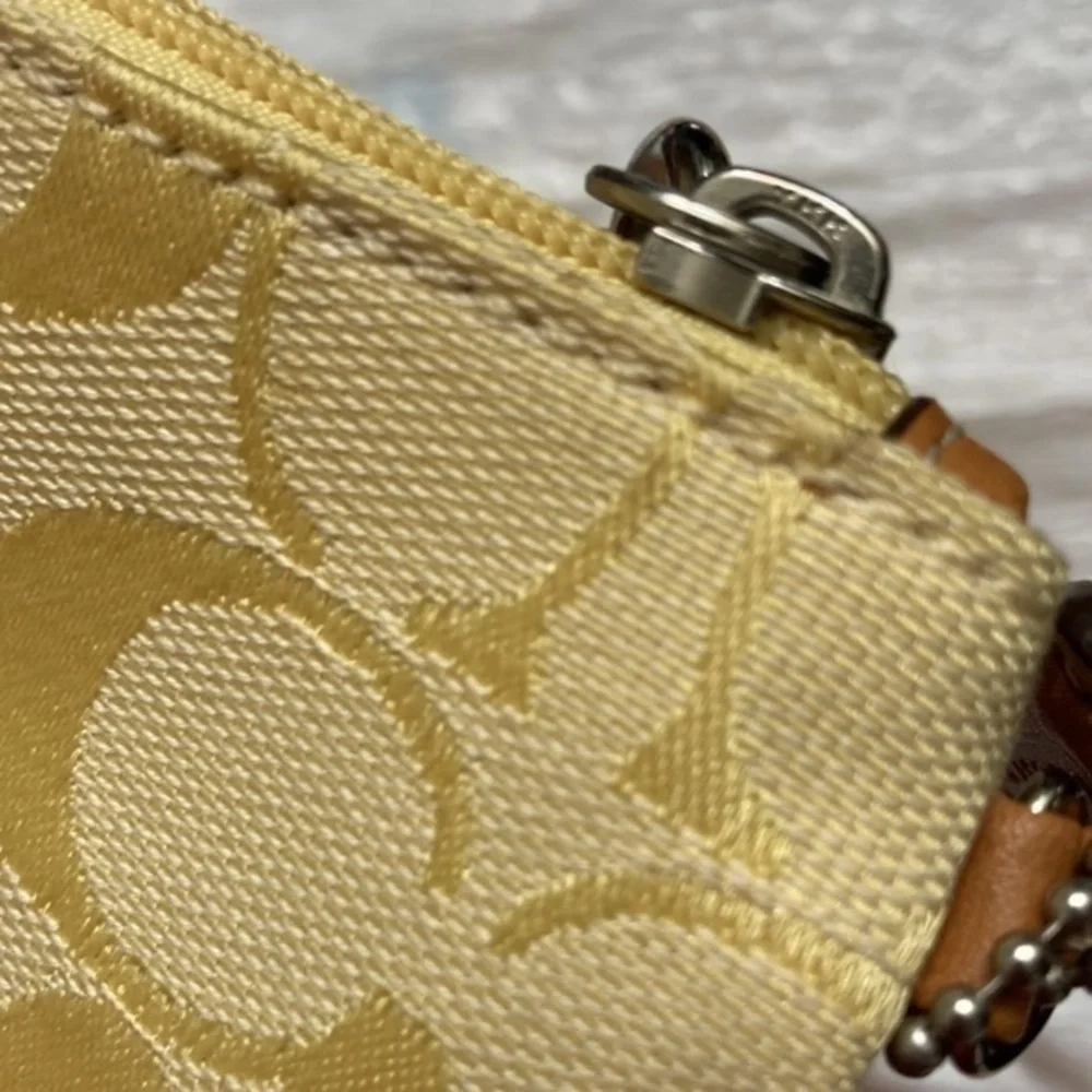 Coach vintage y2k yellow signature c wristlet bag